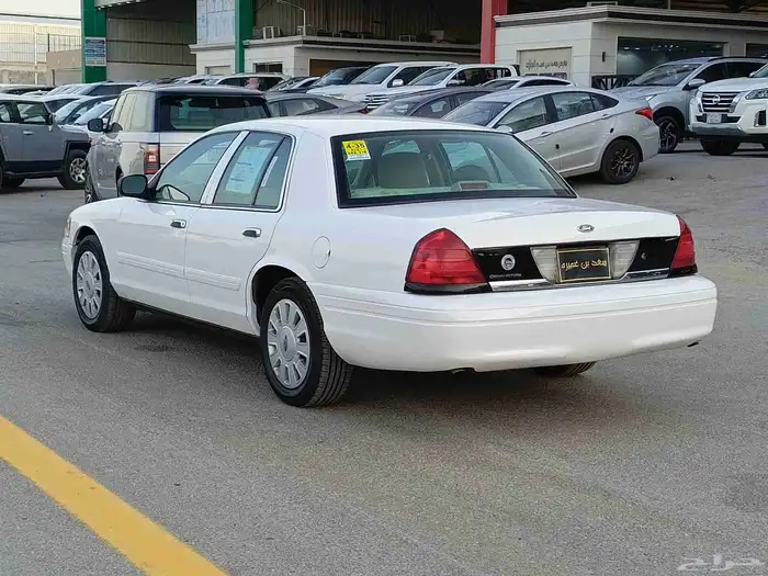 فورد فكتوريا بوليسي موديل 2012 اخر دفعة 7