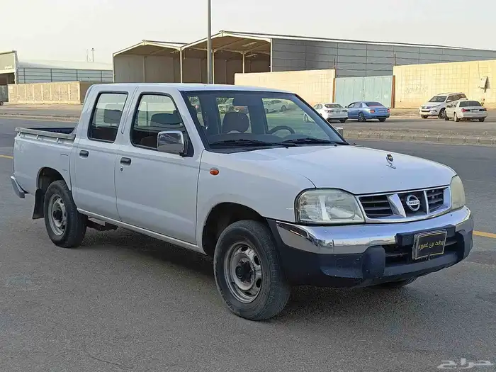 نيسان ددسن بكب غمارتين موديل 2015 1