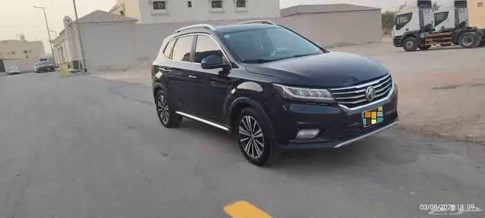 ام جي RX5 موديل 2021 3
