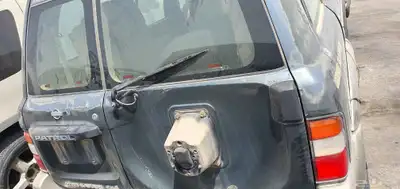 نيسان باترول قطع غيار 1