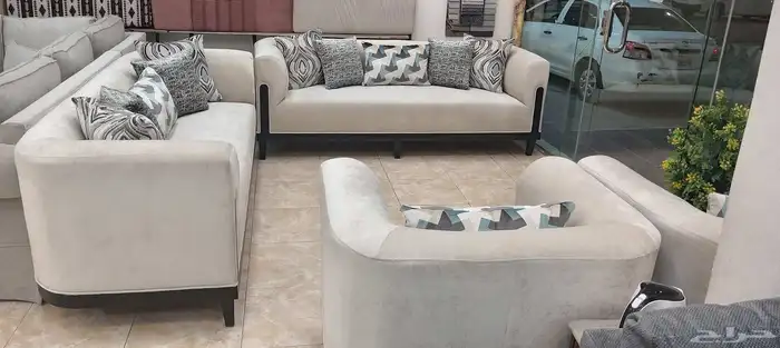 Translate Post  مفروشات الرياض  تفصيل جميع انواع الكنب وال 0