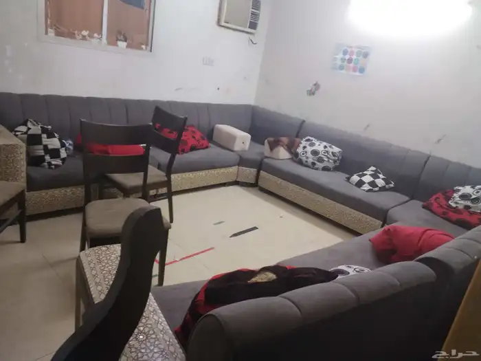 اثاث للبيع مجلس و 2 مكيف 0