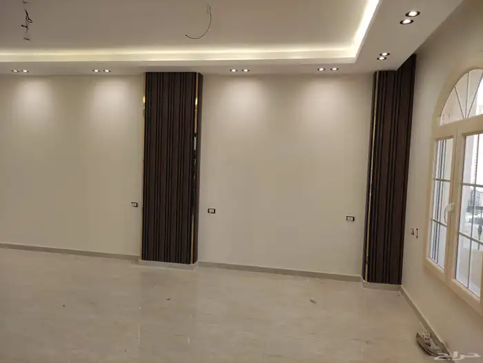 دهان مصري مقيم في جده للدهانات والديكورات وعلاج الرطوبه والت 0