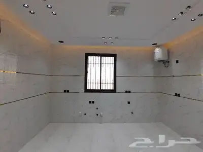 للبيع شقه دور ثاني مصعد راكب جاهز تشطيب راقي بدرة الموسي 11