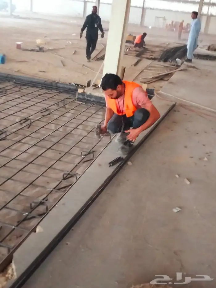 ارضيات مروحيه عزل ايبوكسي تشطيب متكامل حديد صاج تجديد المستو 2