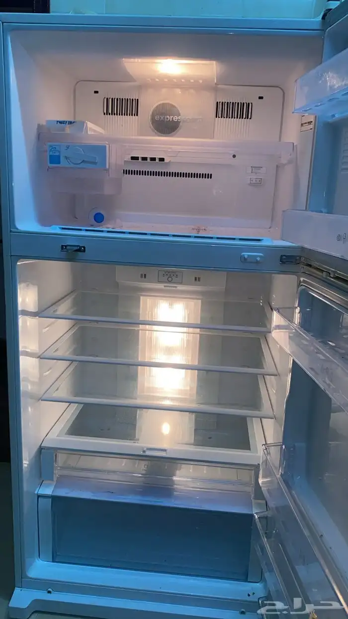 للبيع ثلاجة LG (15 قدم) استعمال بسيط - تبريد ممتاز وصالحة لل 1