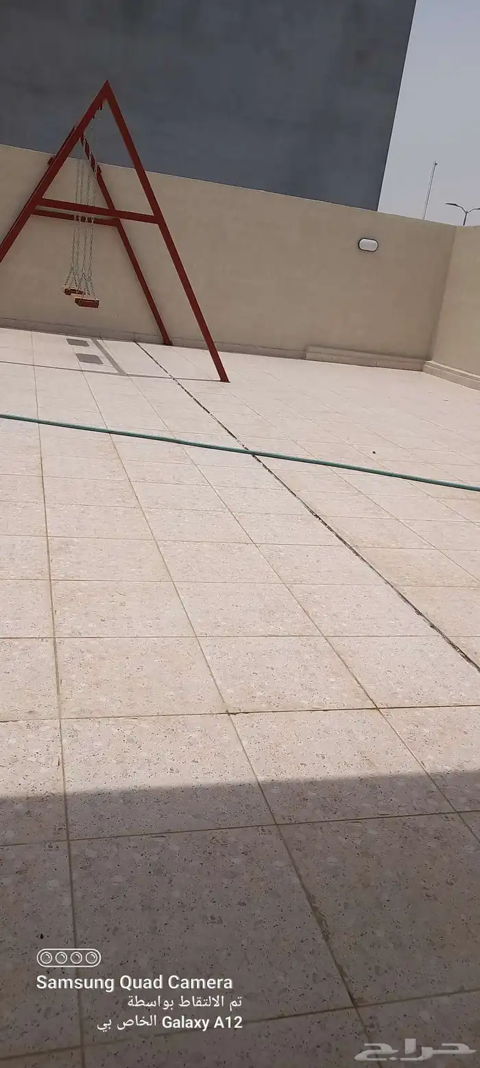 عازل اصطح ضد تسرب المياه وعاكس للحرارة 4