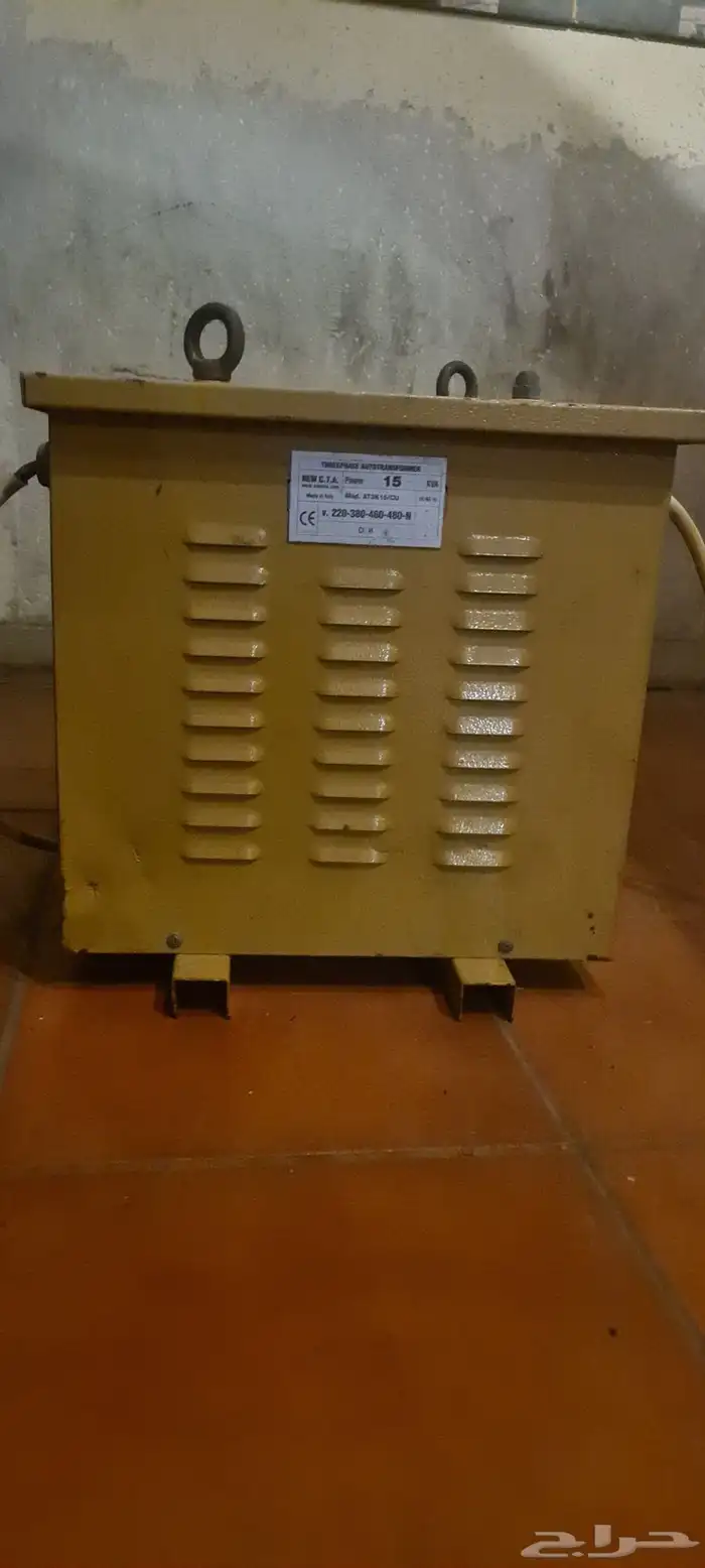 محول كهرباء ايطالي الصنع 0