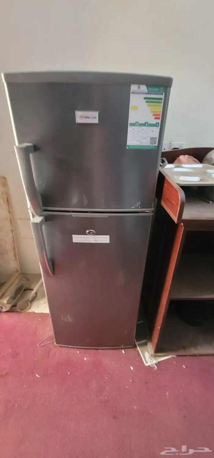 للبيع ثلاثه كبيره و فرن كبير و مجلس عربي صغير 9