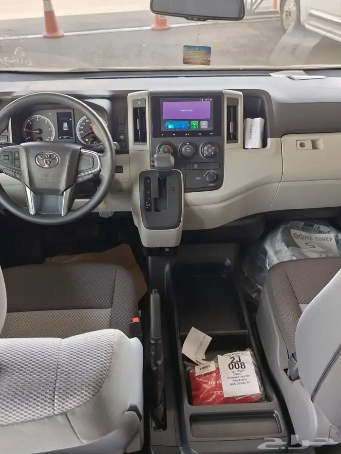 تويوتا بص ركاب اتوماتيكي ديزل موديل 2025 0