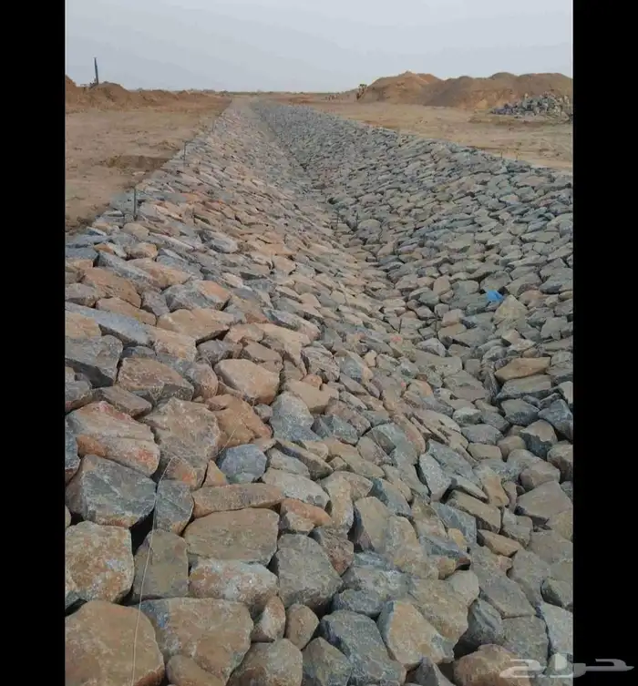 ممرات رباريب جدران احواض للنخل احجار نهريه 8
