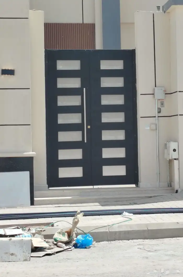 حداد المنيوم ابواب مضلات درابزين درج سواتر 0