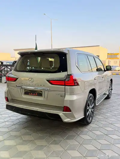 لكزس - 2016 - LX570 - بسعر 205 الف 7