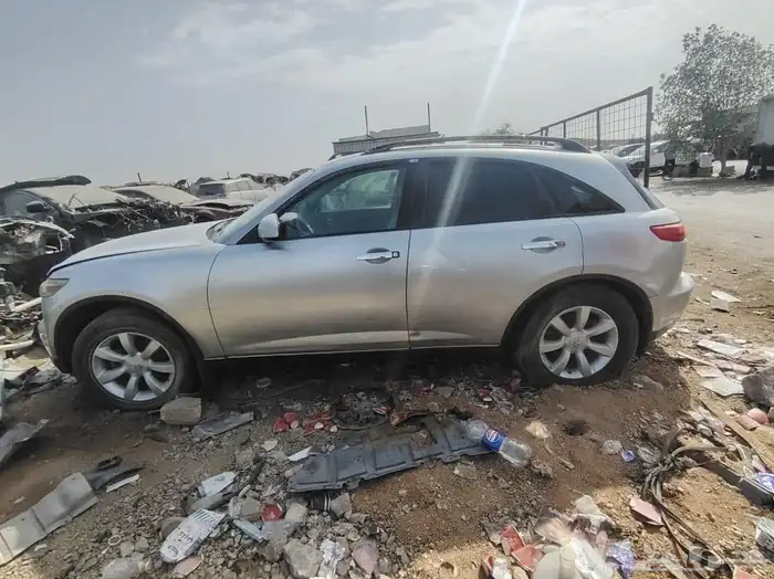 انفنتي FX35 قطع غيار 3