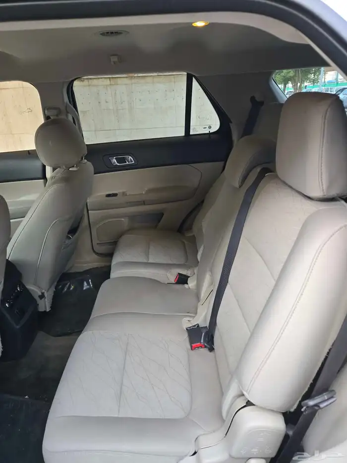 Ford Explorer 2013 6