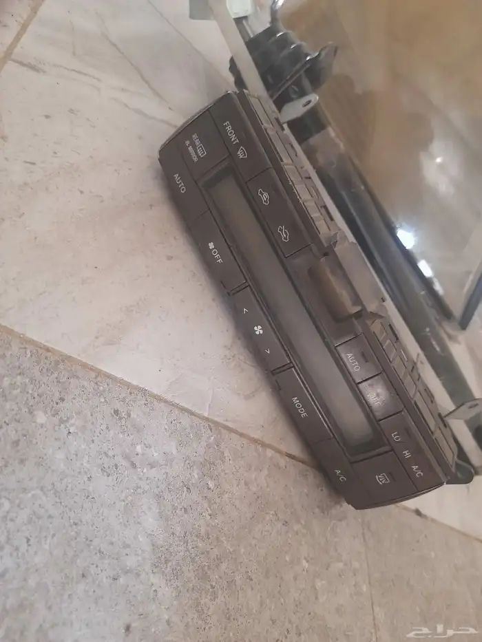 قطع لكزز 2002 1