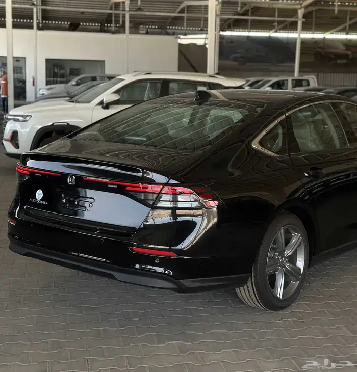 هوندا أكورد نص فل موديل 2025 - HONDA ACCORD EX 5