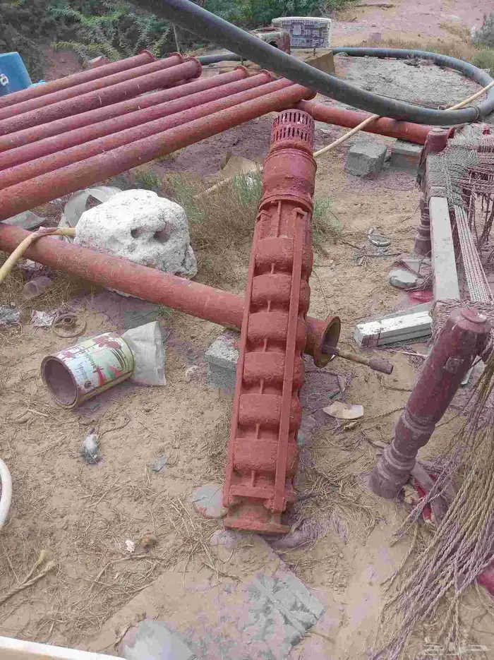 يوجد معانا طرمبة كبراري اطالي الصنع وتسع مواسير مع الطارة 3