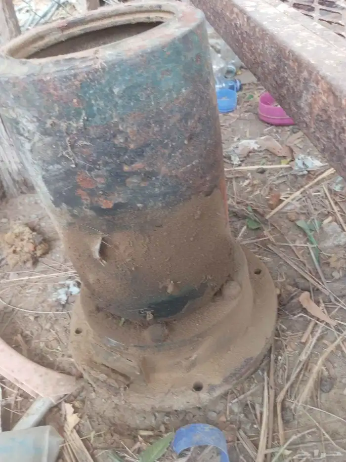 يوجد معانا طرمبة كبراري اطالي الصنع وتسع مواسير مع الطارة 0