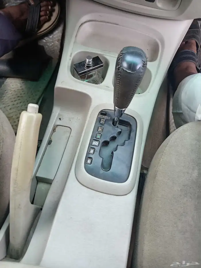 يوجد لدينا قطع غيار انوفا 4