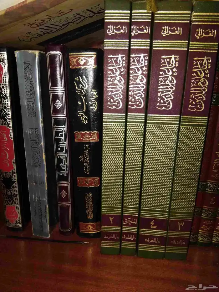 كتب دينيه وانجليزي وقواميس وقصص واجتماعية و سيديهات للبيع 3
