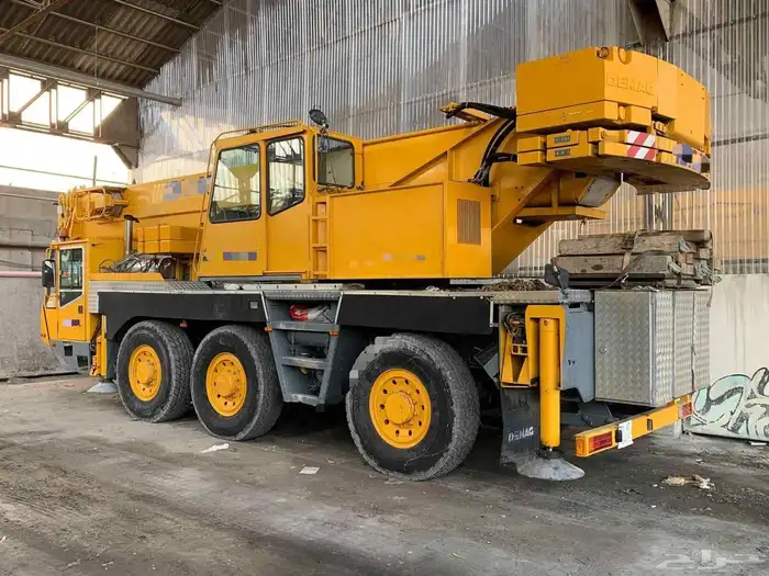 تأجير المعدات الثقيله والخفيفه بجميع انواعها 3