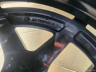 جنوط مرسدس E300 مقاس 19 اصلي وكاله موديل 2022 6