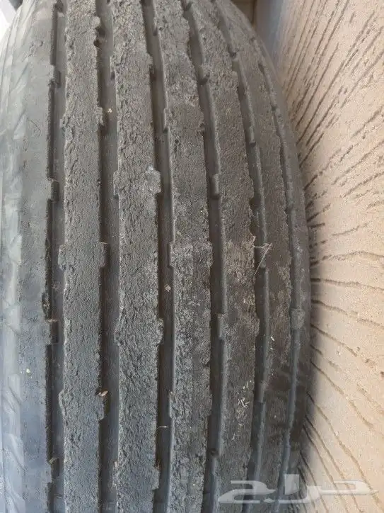 جنوط نيسان أصلية مع بالون 5