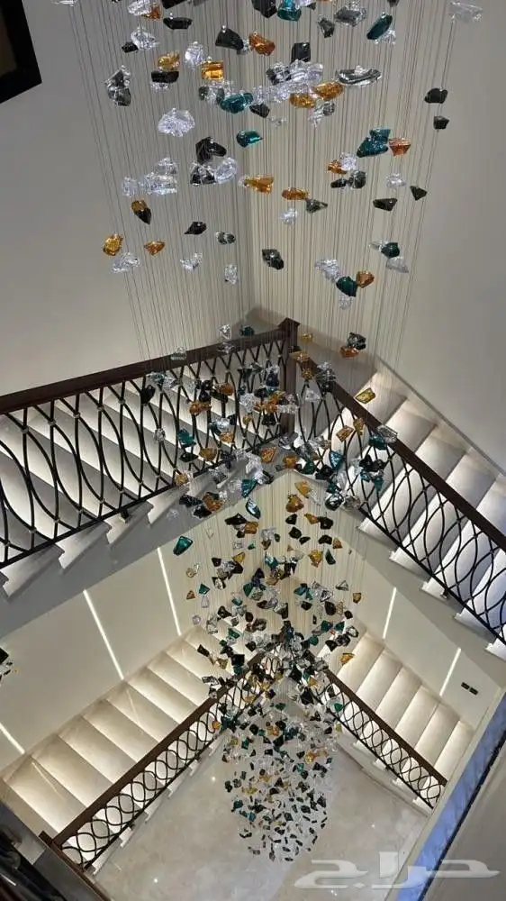 ثريات احجار ورق فراشات 3