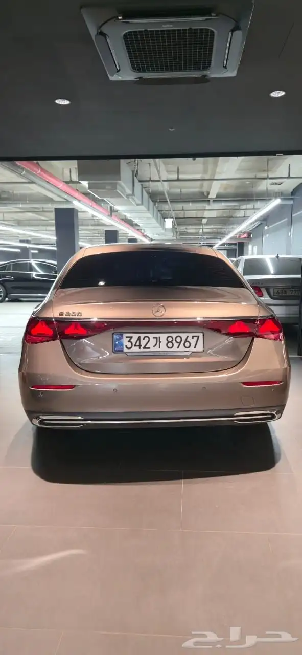 قيد الشحن E200 2024 استيراد من كوريا 6