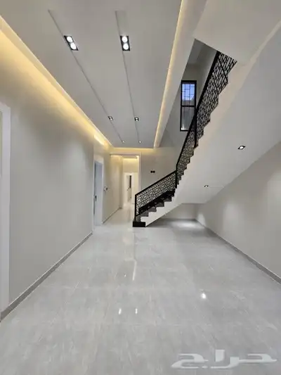 للبيع روف علوي مع ملحق تشطيب VIPخلف مطار أبها مقابل نادي ضمك 10