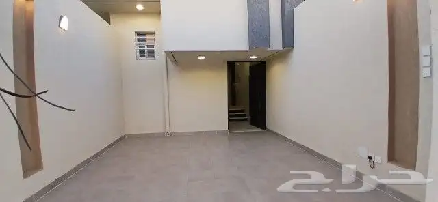 للبيع روف علوى مع ملحق مدخل مستقل بمدخل سياره أبها المحالة 3