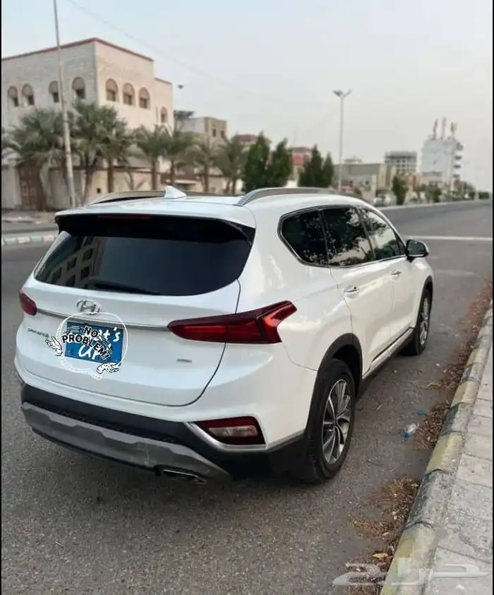 سنتافي 2019 فل كامل السياره في اليمن 3