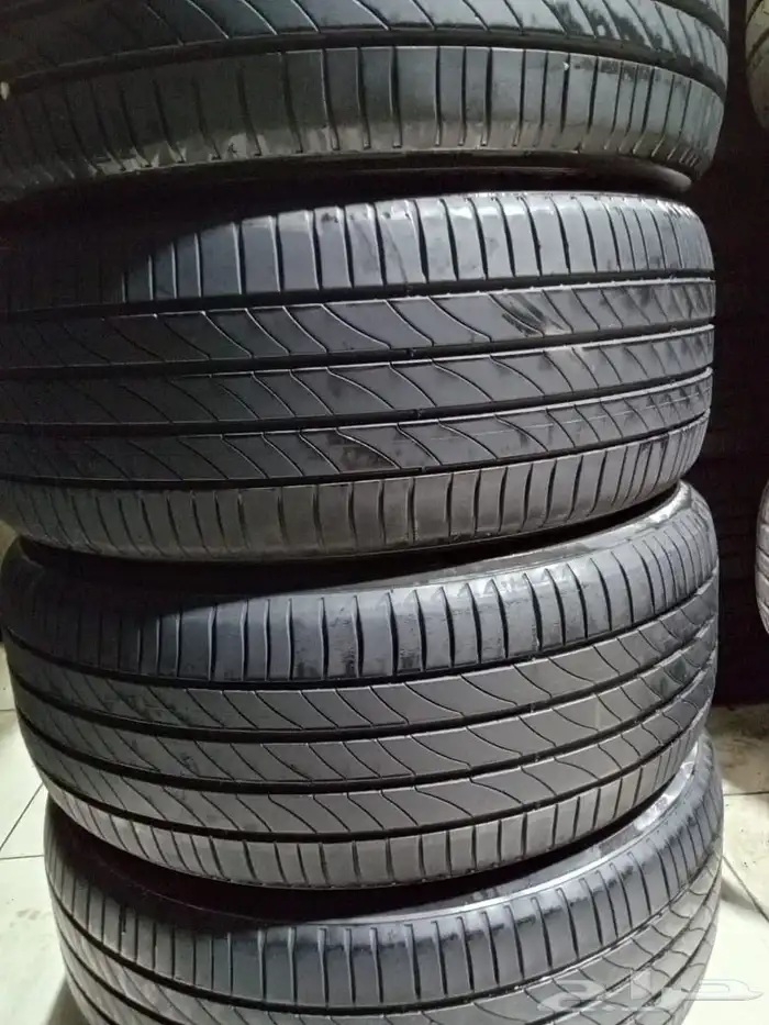 طقم كفرات ميشلان 215 55 17تضيفه تاريخ جديد 23 0