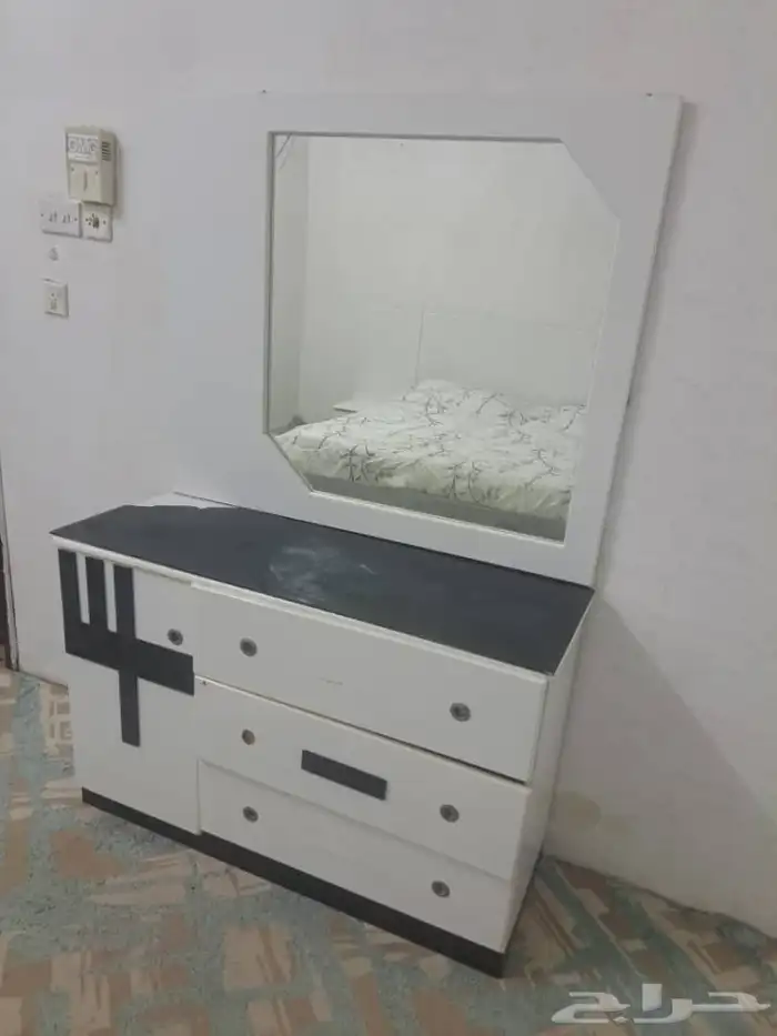 غرفة نوم للبيع 0