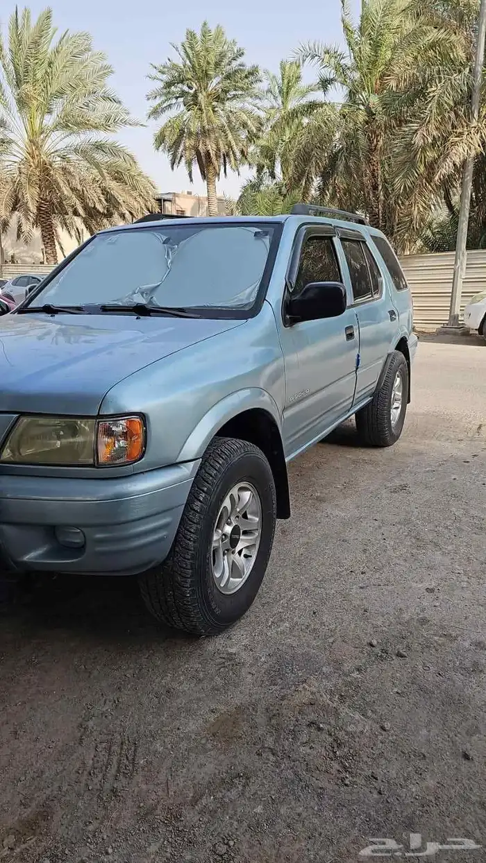 ايسوزو روديو 2005 4