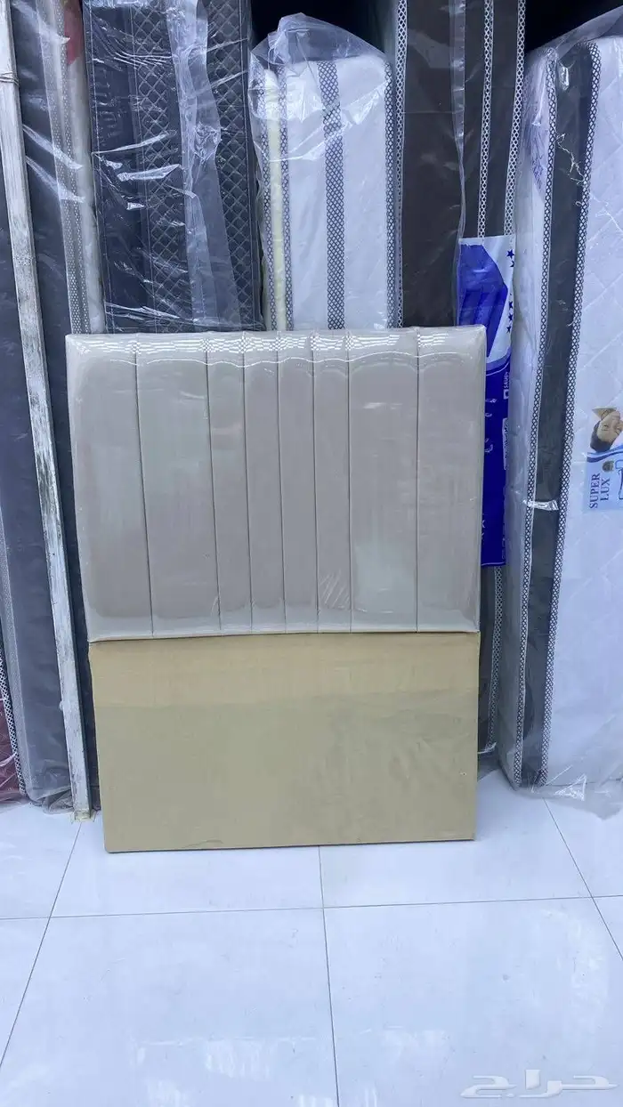 أسره خشب. بكسيات علاء مخمل مقاص النفر والنفر ونص 1