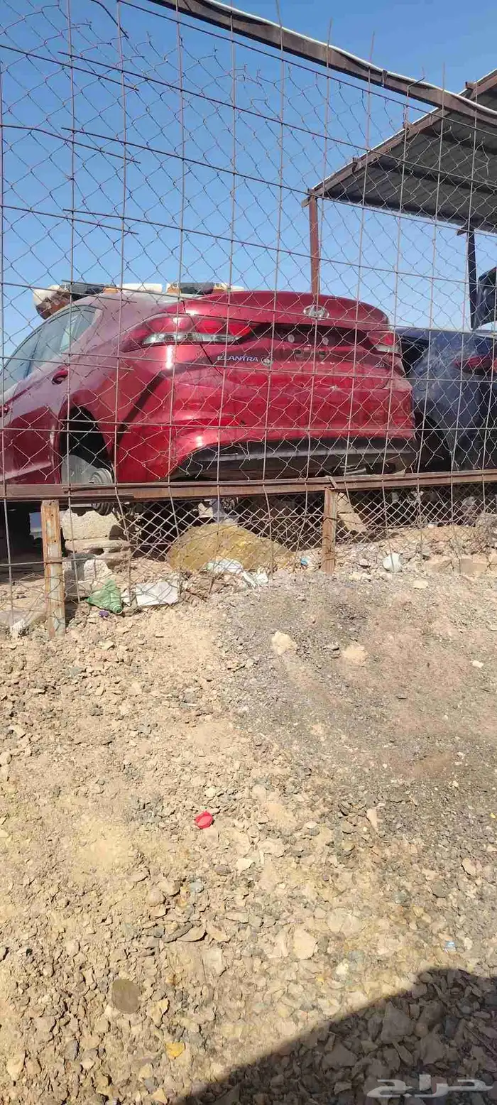 قطع غيار السيارات 1
