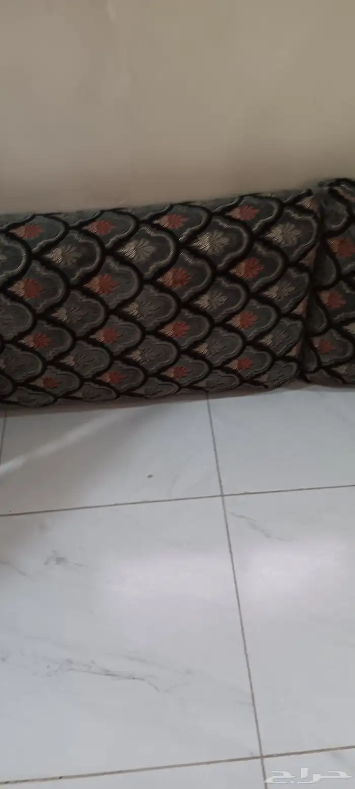 كنبه للبيع ومساند بيع عاجل 3