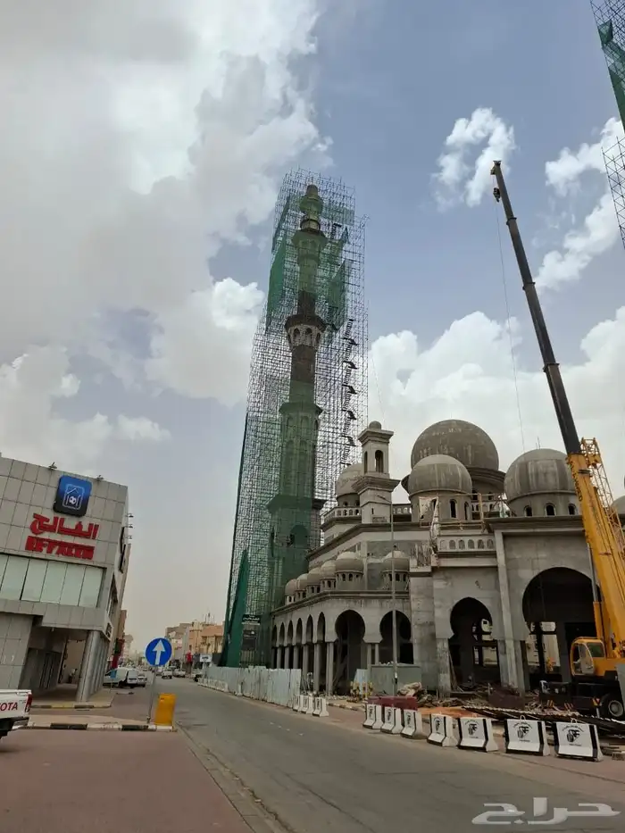 سقالات وشدات معدنيه 0