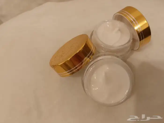 متوفر جميع انواع العطور والمخمريات 7