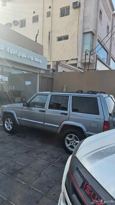 جيب شروكي مديل 2001 الموقع العلا واقف بالمعرض index