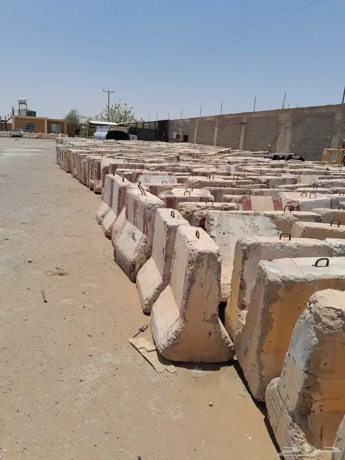 توريد حوتجز خرسانيه 9