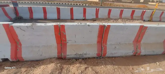 توريد حواجز خرسانيه مستخدمه 2