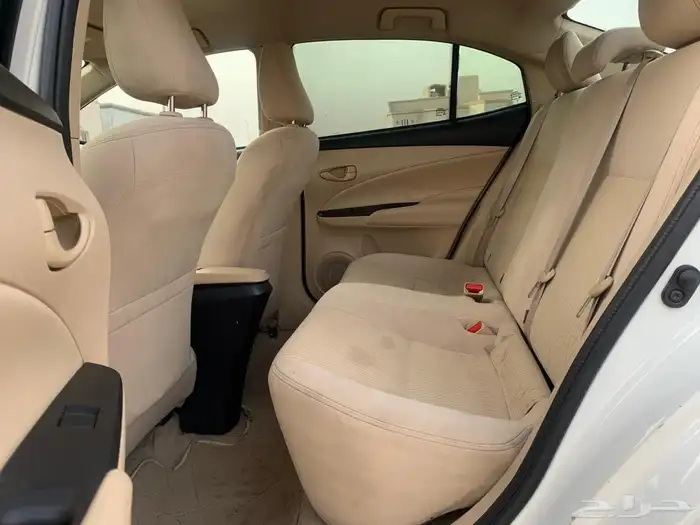 للبيع تيوتا يارس 2019 3