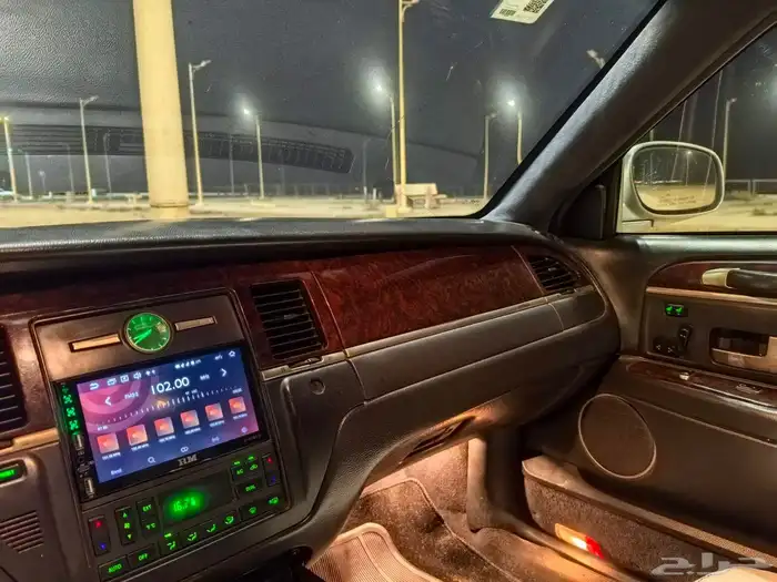 لنكون تاون كار 2006 فئه خاصه نظيف جدآ شاص قصير 13