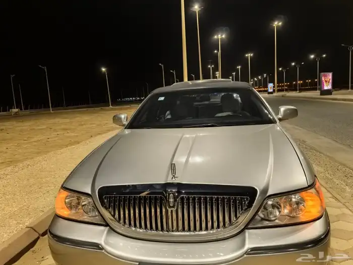 لنكون تاون كار 2006 فئه خاصه نظيف جدآ شاص قصير 9