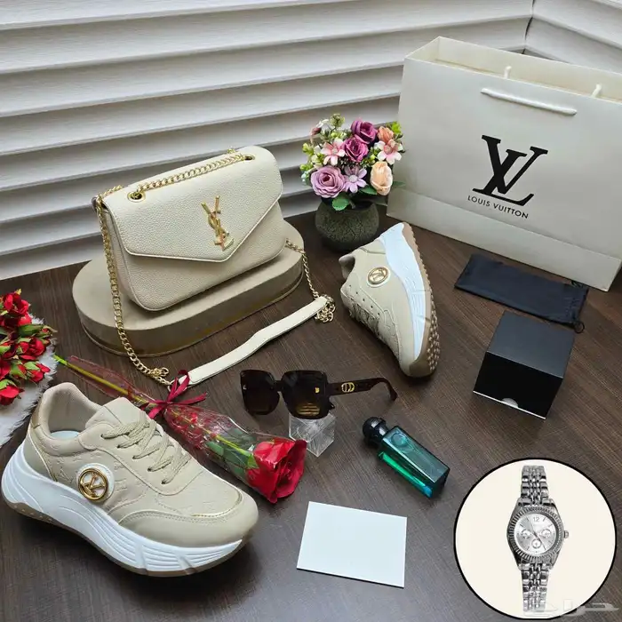 شنط وشوزات ماركات 1
