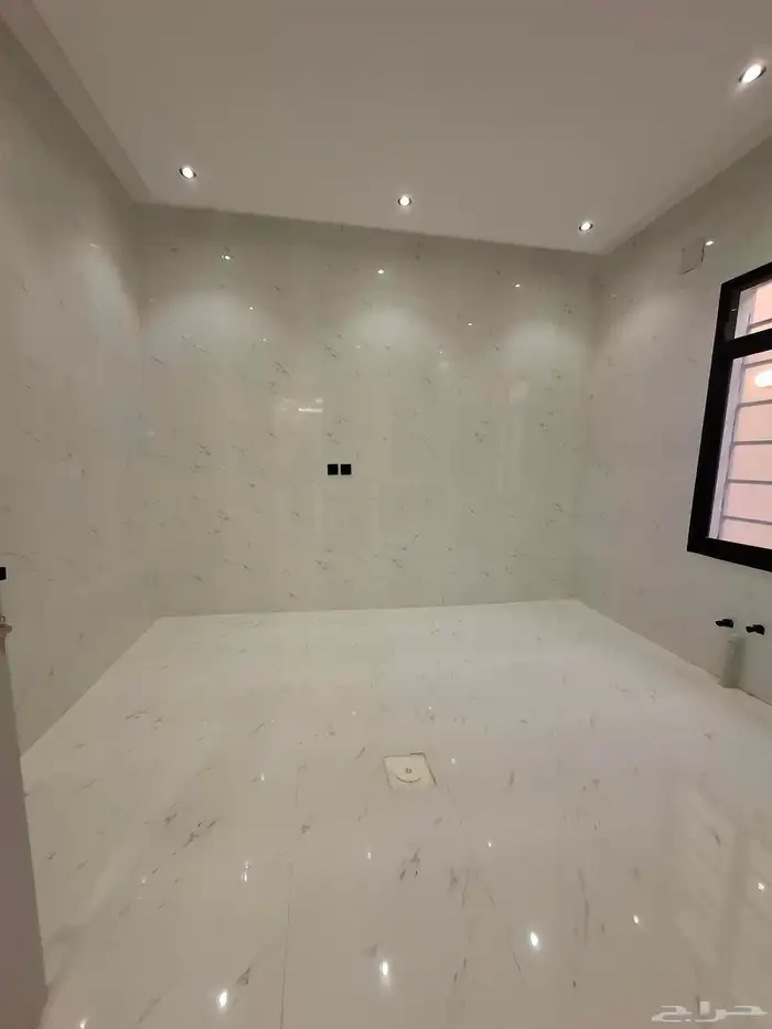 أدوار مع ملحق للبيع حي الشفا 620 7