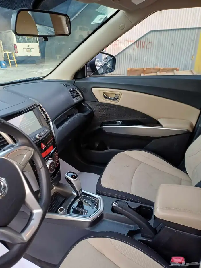 Ssangyong tivoli 2017 7